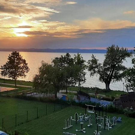 Sunset Home Apartman Siofok Luaran gambar